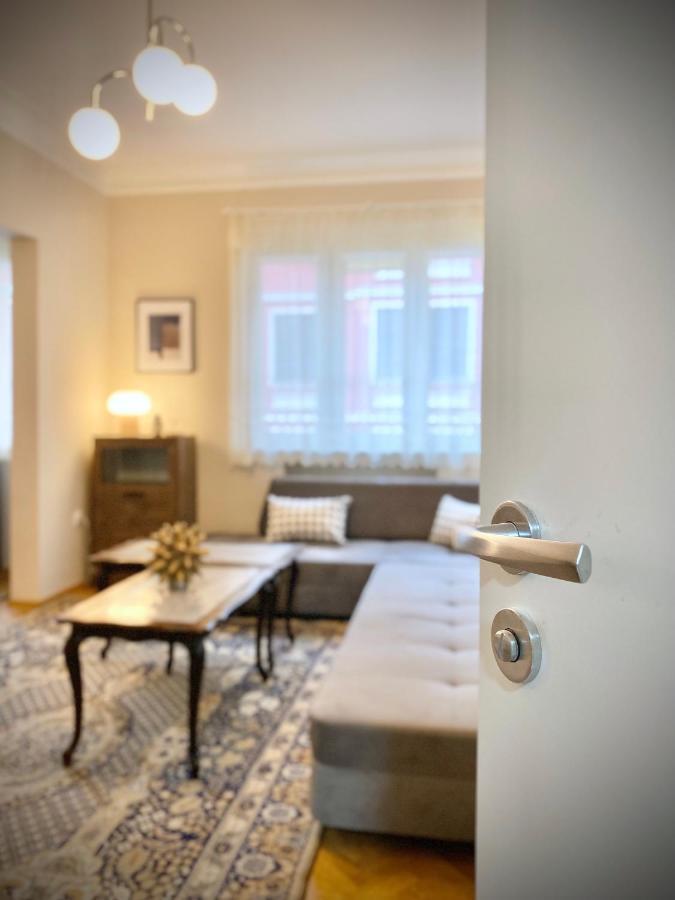 Top Centre Sofia Apartment For 6 Guests Eksteriør billede