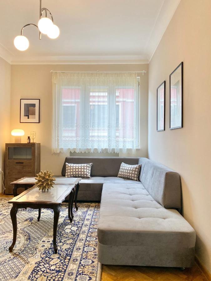 Top Centre Sofia Apartment For 6 Guests Eksteriør billede